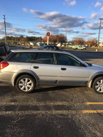 2006 Subaru Outback - cars & trucks - by owner - vehicle automotive... for sale in Richmond , VA – photo 3