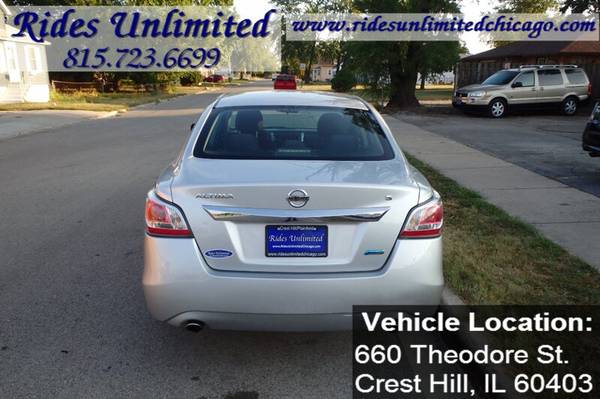 2014 Nissan Altima 2.5 - cars & trucks - by dealer - vehicle... for sale in Crest Hill, IL – photo 4