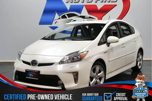 2014 Toyota Prius HYBRID, LANE ASSIST, NAVIGATION, BACKUP CAM, TECH for sale in Massapequa, NY