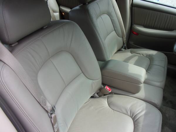 Unbelievably Clean NJ 1 Owner 2001 Buick Park Ave 81k No Rust for sale in WEBSTER, NY – photo 15