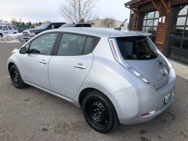 2014 Nissan Leaf SV Electric Hatchback - - by dealer for sale in Bozeman, MT – photo 6