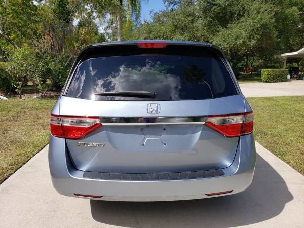 2011 Honda Odyssey EX-L Minivan - Leather - DVD - 1 Owner for sale in Lake Helen, FL – photo 4