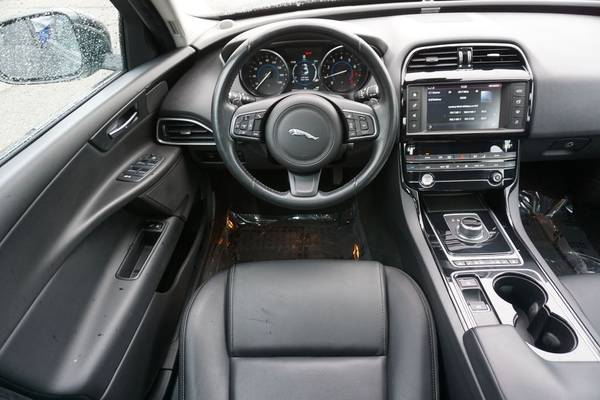 2017 Jaguar XE 25t - - by dealer - vehicle automotive for sale in Lakeville, MN – photo 20