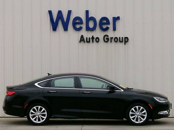 2015 Chrysler 200 C-HEATED LEATHER! NAVIGATION! REMOTE START! for sale in Silvis, IA – photo 6