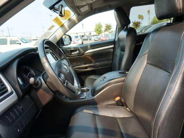 2016 Toyota Highlander XLE AWD All Wheel Drive V6 8 Passenger SUV for sale in Sacramento , CA – photo 22