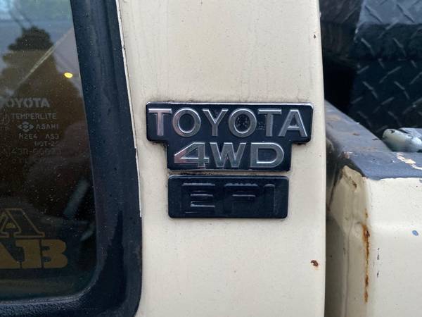 1986 Toyota pick up truck 4x4 - cars & trucks - by owner - vehicle... for sale in Sunnyvale, CA – photo 9