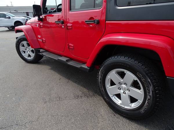 2010 Jeep Wrangler Unlimited Sahara - - by dealer for sale in Skokie, IL – photo 12