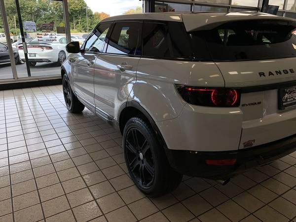2015 Land Rover Range Rover Evoque Pure Premium for sale in Cuyahoga Falls, OH – photo 3
