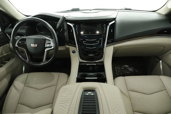 2018 Cadillac Escalade ESV Premium Luxury SKU: SP3803 SUV - cars & for sale in Thousand Oaks, CA – photo 22