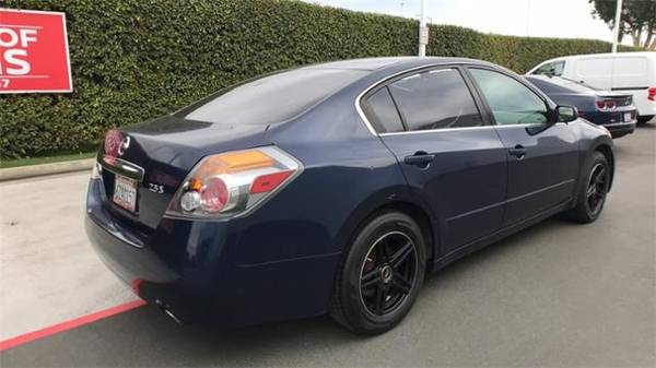 2012 Nissan Altima 4dr Sdn I4 CVT 2.5 S - cars & trucks - by dealer... for sale in Clovis, CA – photo 4