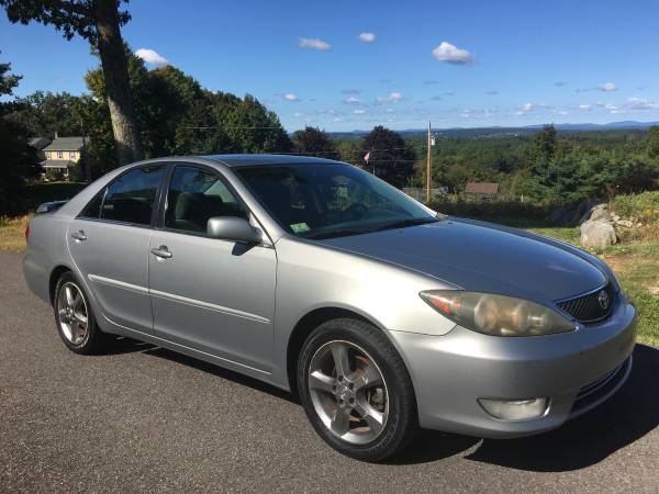 2005 TOYOTA CAMRY SE LOW LOW MILES! for sale in PELHAM, MA – photo 7