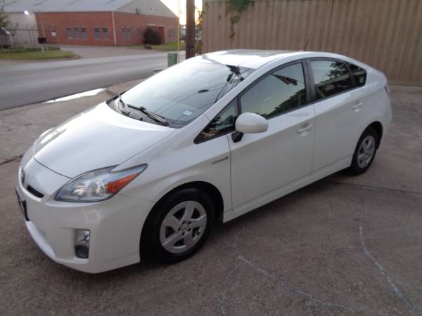 Toyota Prius From 2005 up to 2016 Good Conditions No Accidents -... for sale in Dallas, TX – photo 8