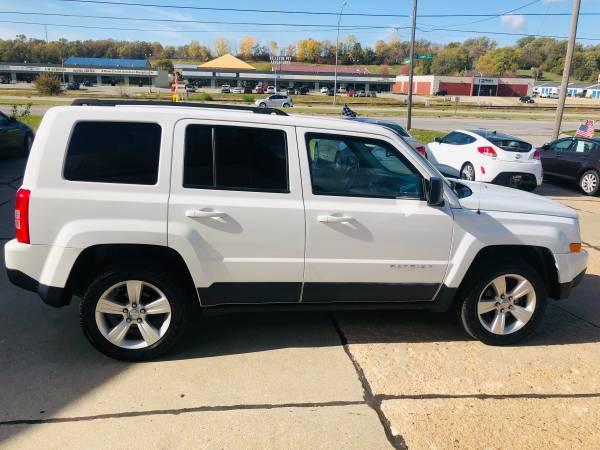 2014 Jeep Patriot Latitude 4x4 Low Miles 46k! - - by for sale in Bellevue, NE – photo 8