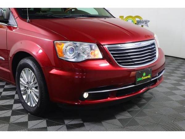 2014 Chrysler Town & Country Limited - mini-van for sale in Cincinnati, OH – photo 9