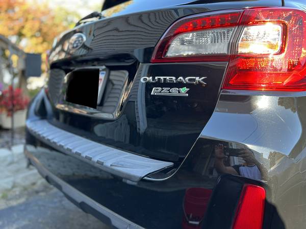 Subaru Outback 2 5i premium for sale in Milford, CT – photo 6