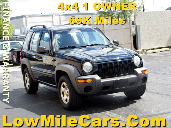 low miles 4x4 2003 Jeep Liberty small suv 69k for sale in Willowbrook, IL – photo 3