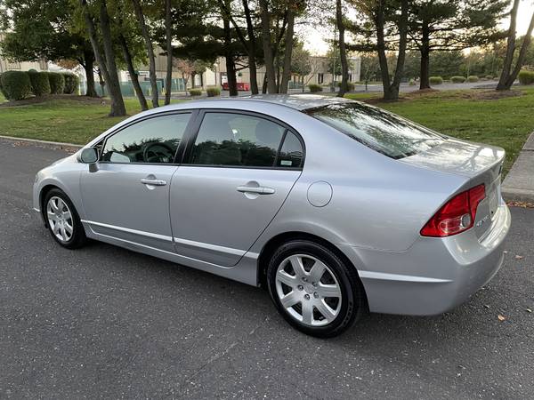 2008 Honda Civic LX sedan - Clean CARFAX, Clean Title, Extremely for sale in Delanco, NJ – photo 9