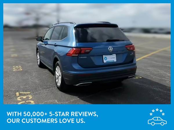 2018 VW Volkswagen Tiguan 2 0T S 4MOTION Sport Utility 4D suv Blue for sale in Oak Park, IL – photo 5