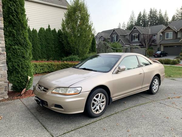 2001 Honda Accord EX Coupe Low miles and excellent condition for sale in SAMMAMISH, WA – photo 2