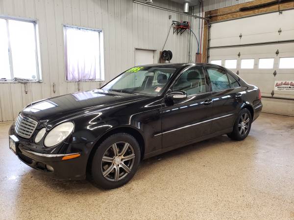 **2005 MERCEDES-BENZ E320 4MATIC AWD V6 LEATHER** - cars & trucks -... for sale in Cambridge, MN