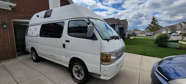 Toyota Hiace 4WD Camper Van for sale in Avon, UT – photo 2