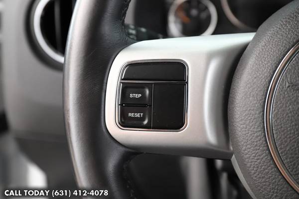 2017 JEEP Compass Latitude 4x4 Crossover SUV for sale in Amityville, NY – photo 15