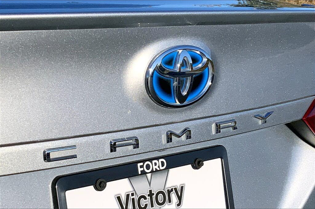 2020 Toyota Camry Hybrid XLE FWD for sale in KANSAS CITY, KS – photo 31
