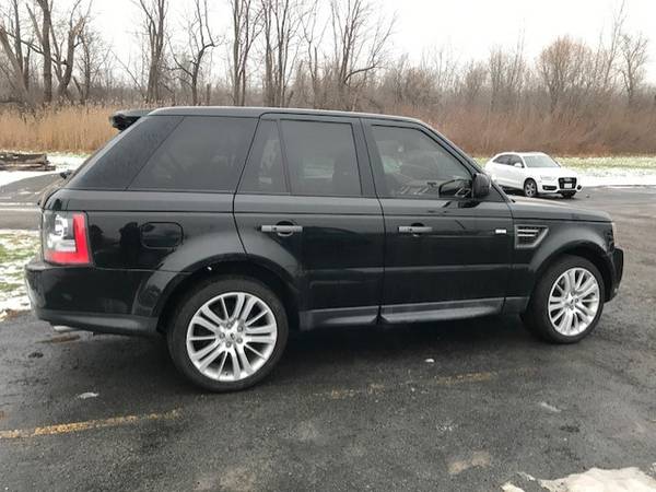 2011 Land Rover Range Rover Sport HSE LUX 4x4 LOADED for sale in Spencerport, NY – photo 4