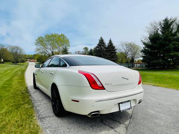 2011 Jaguar XJL Extra Clean for sale in Buffalo Grove, IL