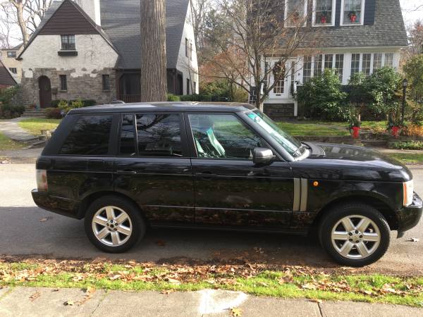 2005 BLACK LANDROVER RANGEROVER - cars & trucks - by owner - vehicle... for sale in New Rochelle, NY