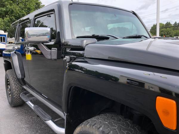 Well-Kept! 2006 Hummer H3! AWD! Loaded! Clean! for sale in Ortonville, MI – photo 12