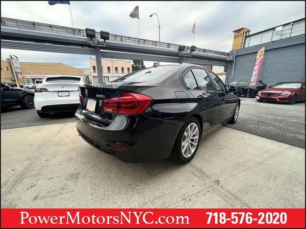 2018 BMW 3 Series 320i xDrive - - by dealer - vehicle for sale in Jamaica, NY – photo 5