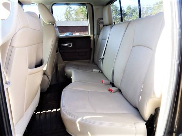 2014 Dodge Ram Quad Cab Laramie 4x4 Navigation CLEAN Heated AC for sale in Hampton Falls, MA – photo 9