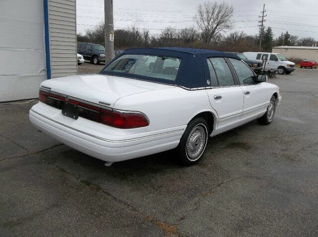 1995 Mercury Grand Marquis 4 Dr LS Sedan for sale in Franklin, WI – photo 16