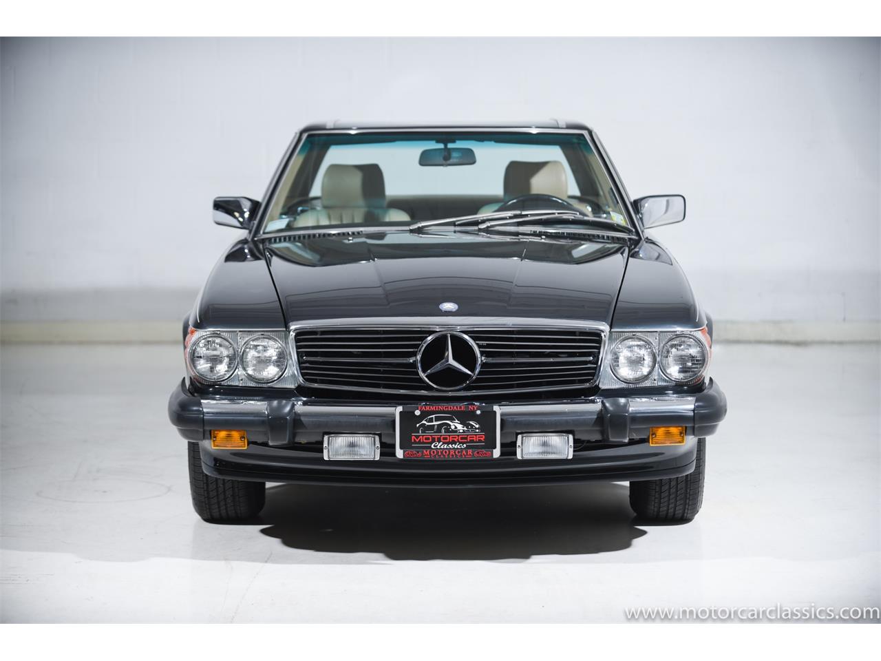 1989 Mercedes-Benz 560 for sale in Farmingdale, NY – photo 2
