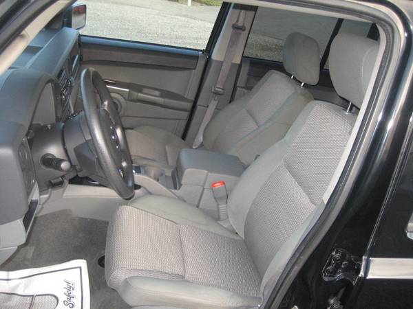 2007 Jeep Commander Sport 4WD 4WD for sale in ENDICOTT, NY – photo 12