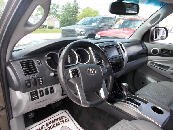 2012 TOYOTA TACOMA V6 4x4 4dr Double Cab 5.0 ft SB 5A for sale in ST JOHN, IL – photo 11