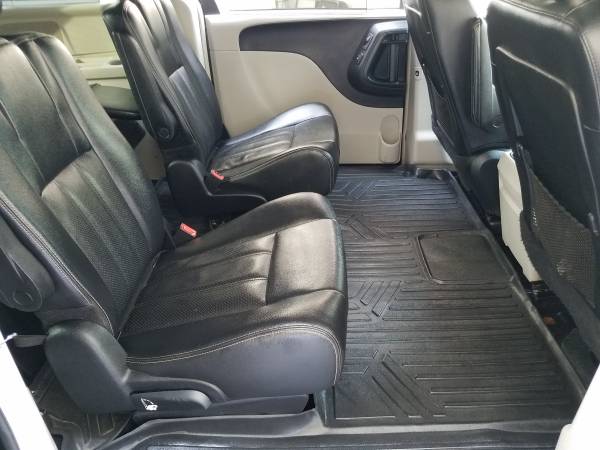 2014 Chrysler town country limited for sale in Bronx, NY – photo 8