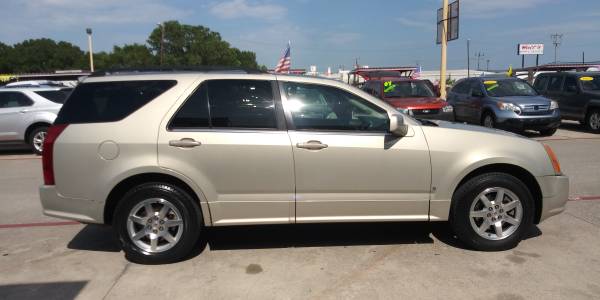 2008 Cadillac SRX...LOW MILES - cars & trucks - by dealer - vehicle... for sale in Grand Prairie, TX