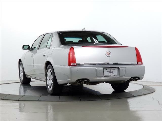 2011 Cadillac DTS Premium FWD for sale in Schaumburg, IL – photo 5