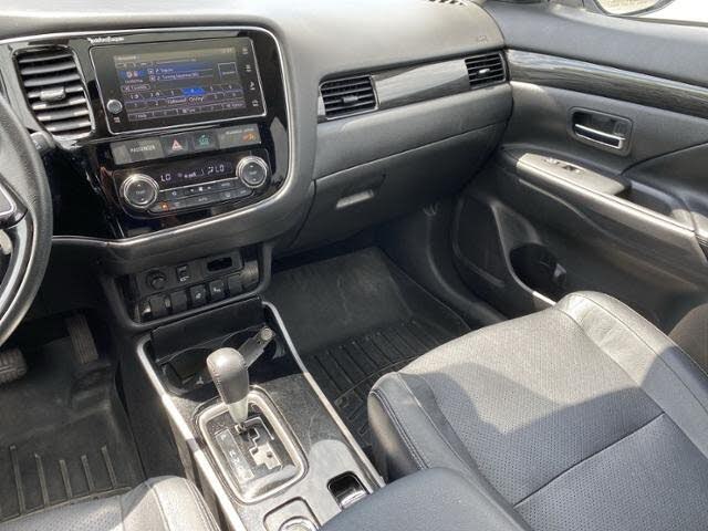 2018 Mitsubishi Outlander GT S-AWC AWD for sale in KANSAS CITY, KS – photo 28