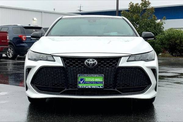 2019 Toyota Avalon XLE Sedan - - by dealer - vehicle for sale in Tacoma, WA – photo 2