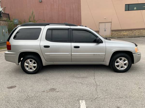 2005 GMC Envoy XL SLE 4WD for sale in Springfield, MO – photo 4