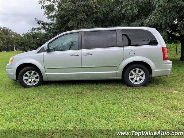 2010 Chrysler Town Country Touring Touring 4dr Mini-Van - CALL/TEXT... for sale in Wahiawa, HI – photo 4