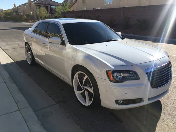 2014 Chrysler 300s RWD Hemi 5.7 liter for sale in Las Vegas, NV – photo 12