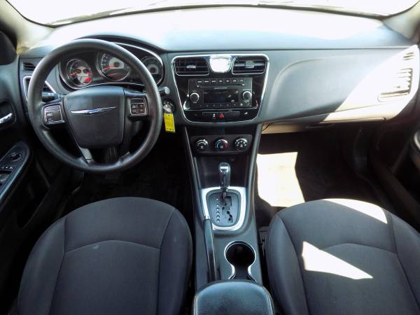 2013 Chrysler 200 - - by dealer - vehicle automotive for sale in Buffalo, NY – photo 12