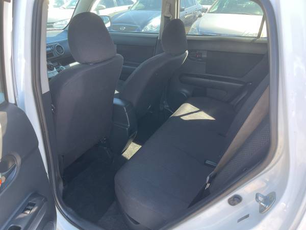 2009 SCION XB RUNS GREAT 5SPD MANUAL GAS SAVER - - by for sale in Eugene, OR – photo 7