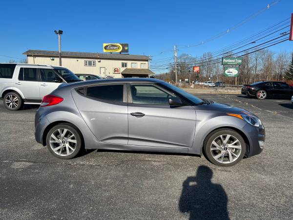2017 Hyundai Veloster - - by dealer - vehicle for sale in Portland, ME – photo 10
