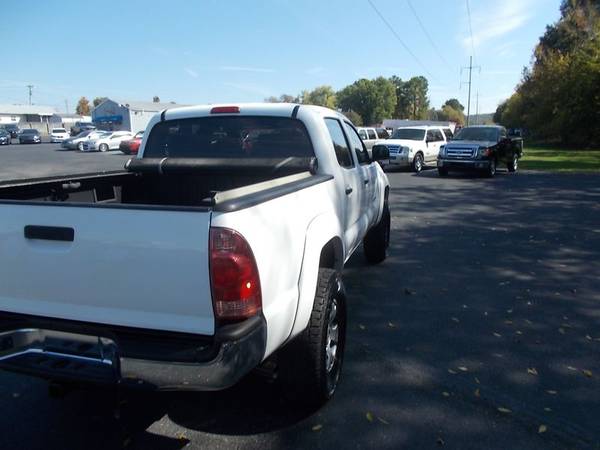 2007 Toyota Tacoma - - by dealer - vehicle for sale in Shelbyville, AL – photo 12