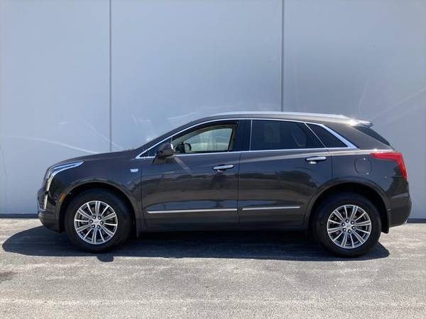 2017 Cadillac XT5 FWD 4dr Luxury - - cars & trucks - by dealer -... for sale in Calumet City, IL – photo 12